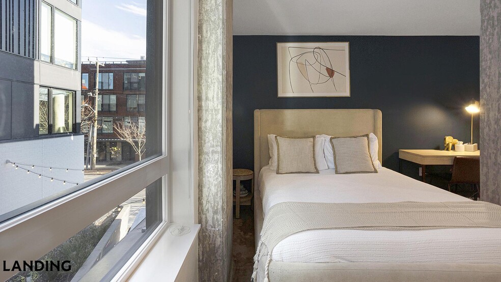 Building Photo - 2301 E Union St