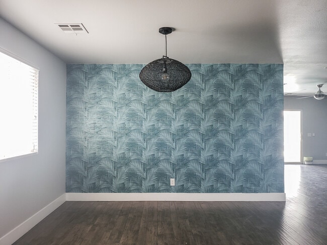 Building Photo - 51305 Avenida Vallejo