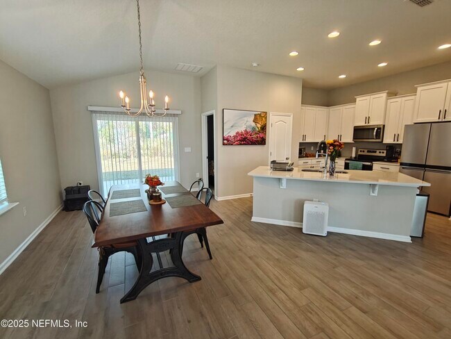 Building Photo - 70481 Winding River Dr