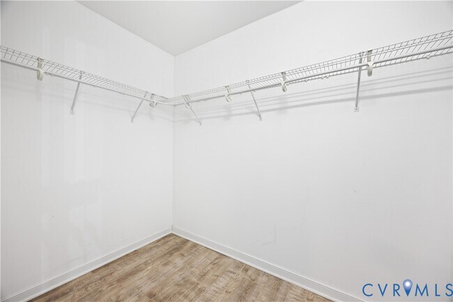 Building Photo - 2805 Queensland Dr