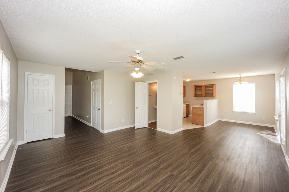 Building Photo - 2222 Tuley Dr