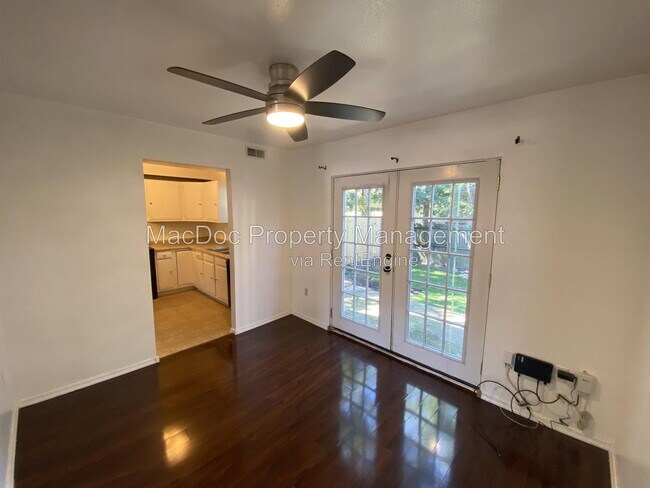 Building Photo - 810 Sledgehammer Dr