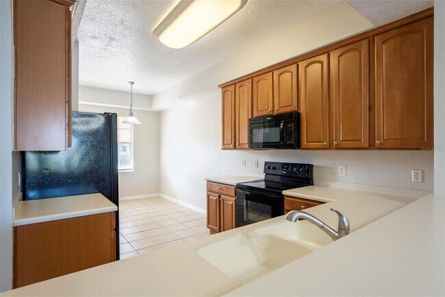 Building Photo - 9435 Myrtle Creek Ln