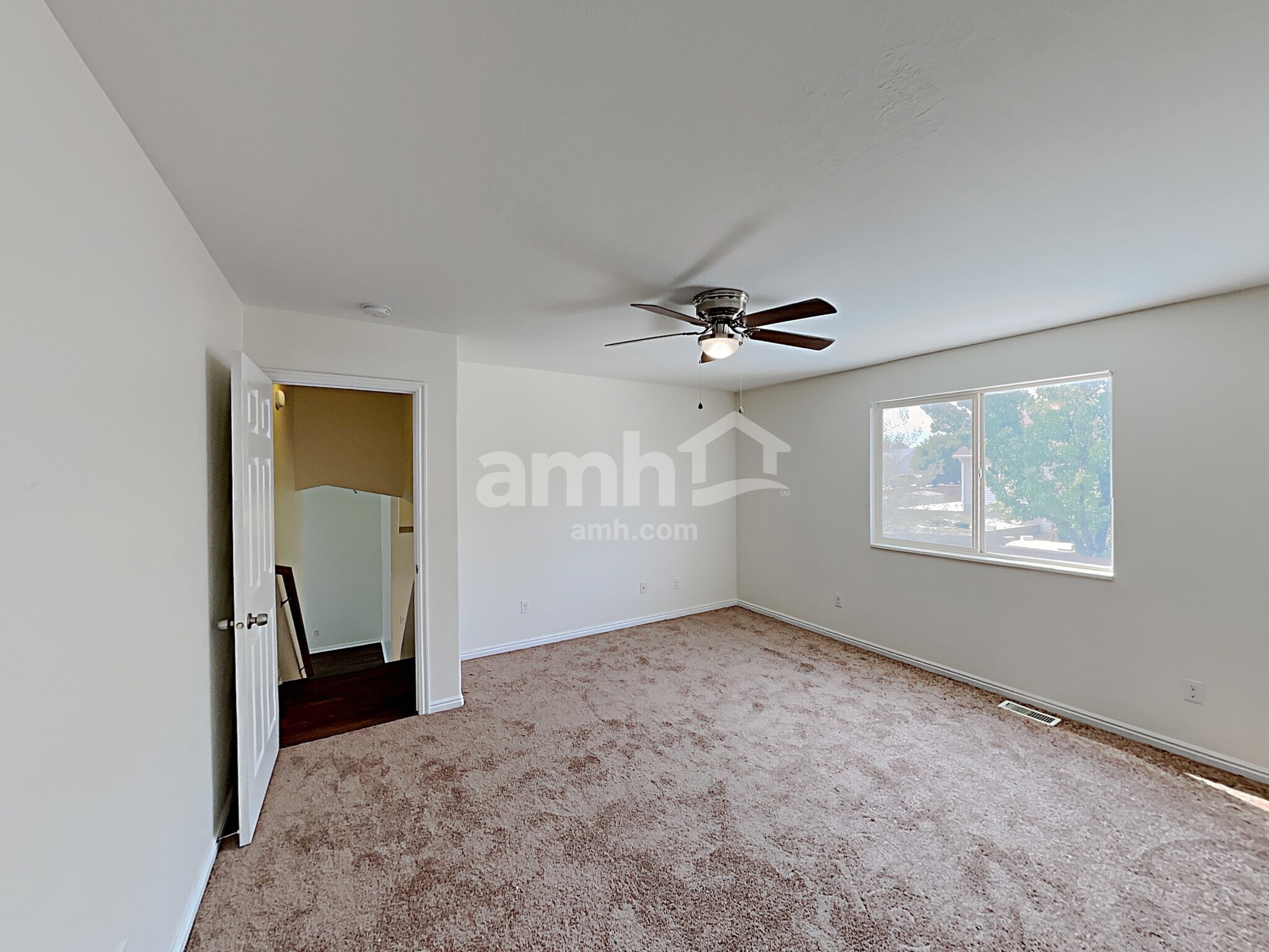 Building Photo - 8766 S Pebble Crest Way