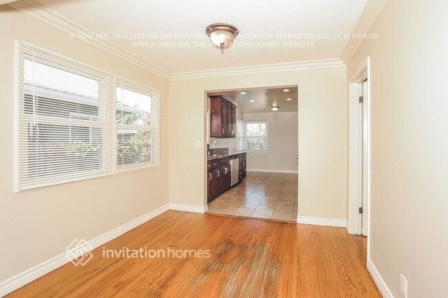 Building Photo - 333 S Walker Ave