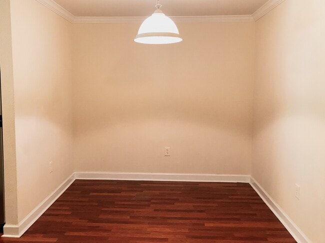 Building Photo - 18557 Bridle Club Dr