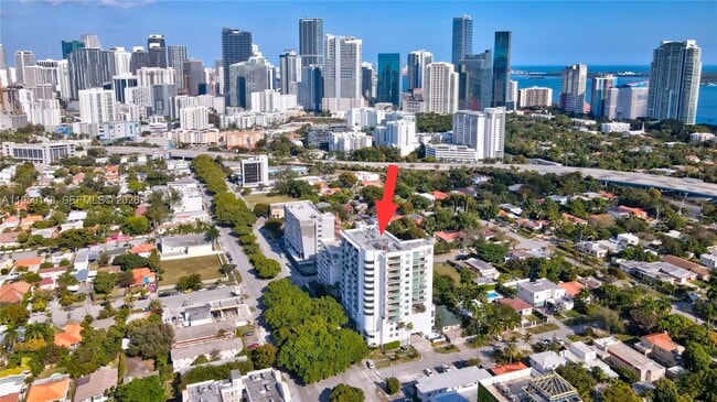 Building Photo - 2021 SW 3rd Ave