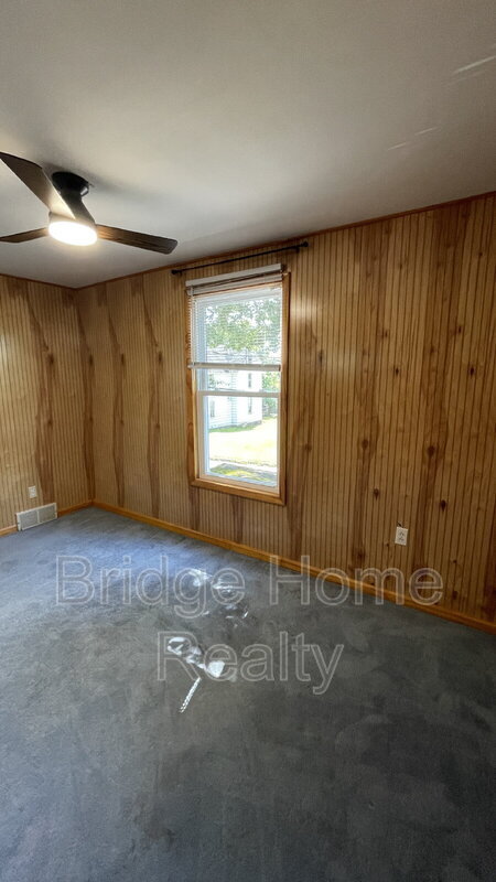 Building Photo - 507 Cherry St