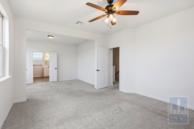 Building Photo - 8309 Greyhawk Cv
