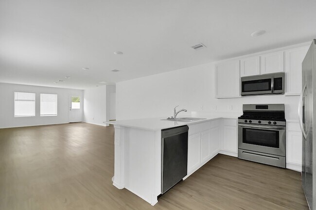 Building Photo - 24126 Maple Turn Ln