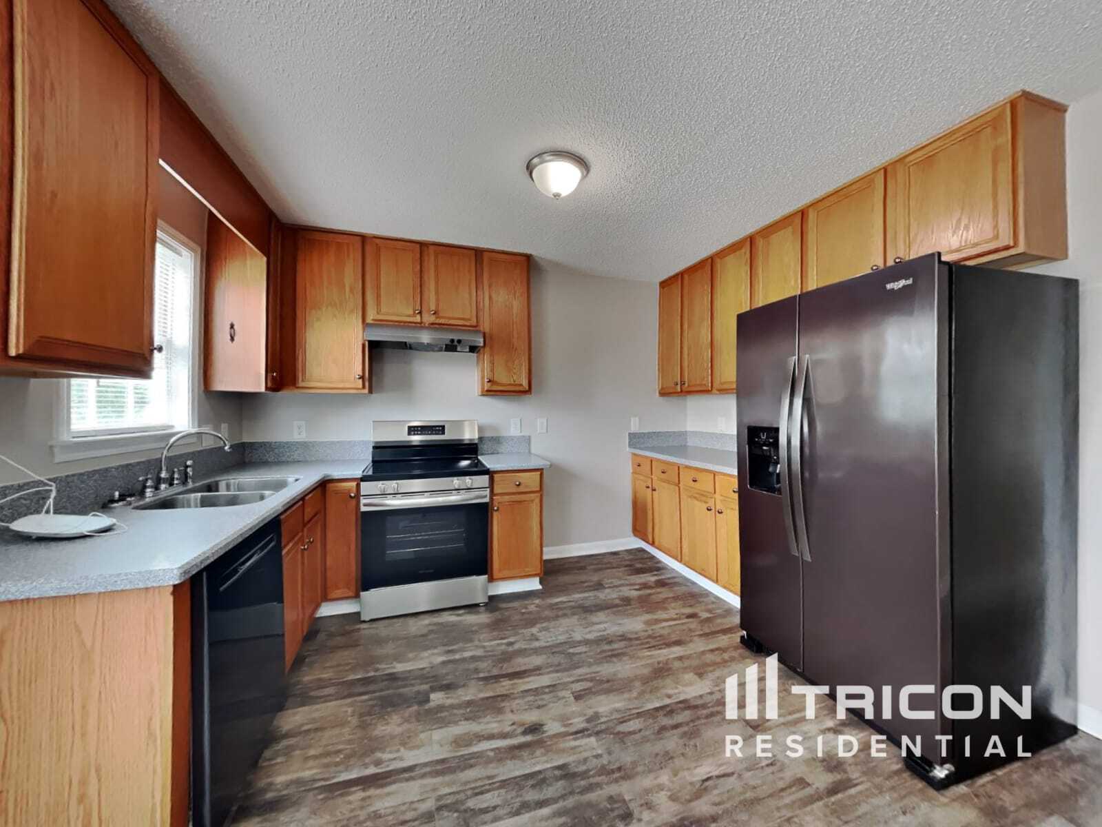 Building Photo - 73 Stonewall Dr