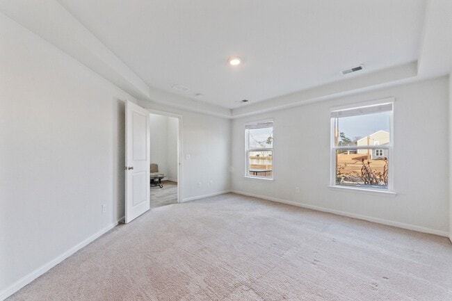 Building Photo - 9784 Transplanter Cir