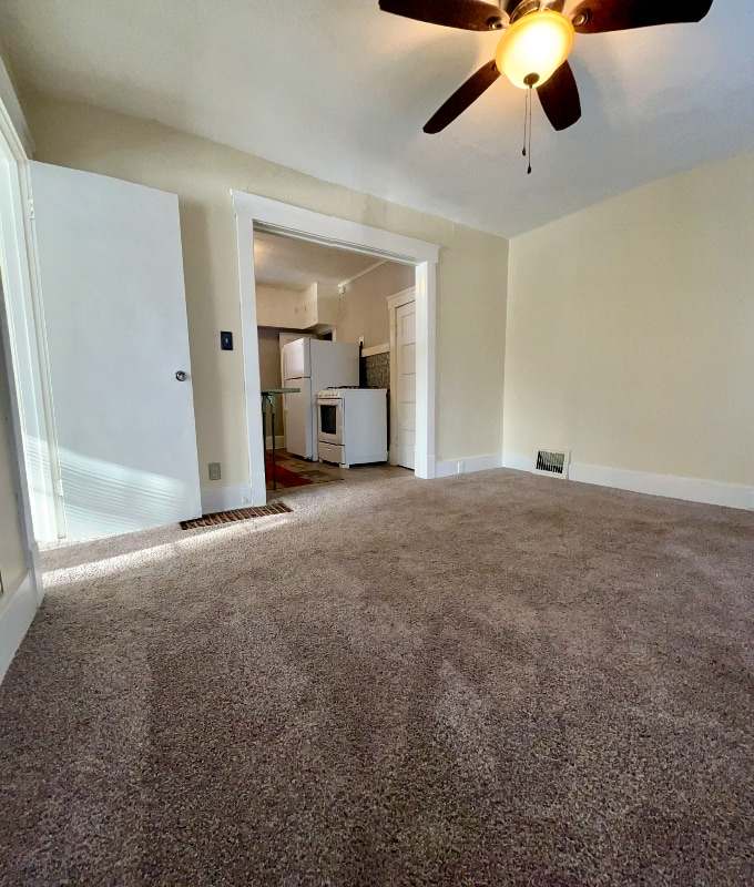 Building Photo - 1411 Portland Ave