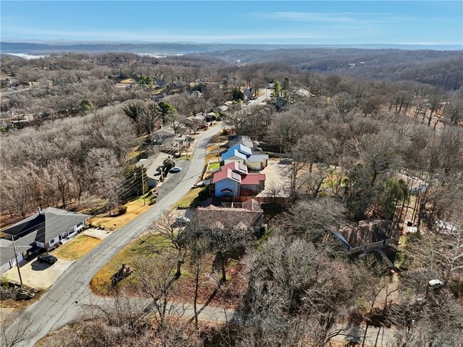 Building Photo - 14807 Dutchmans Dr