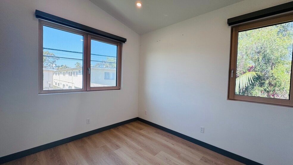 Building Photo - 12527 Wagner St