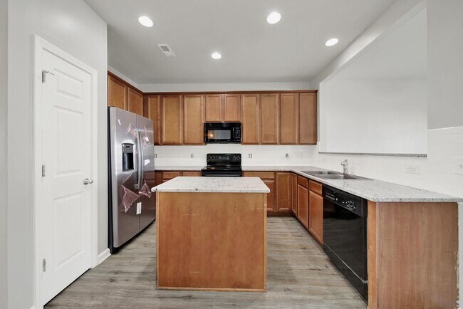 Building Photo - Lovely 3 Bed 2.5 Bath Townhome in Mint Hill!