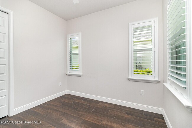 Building Photo - 2969 Avalonia Dr