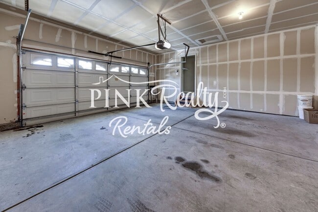 Building Photo - 7385 Beinecke Point