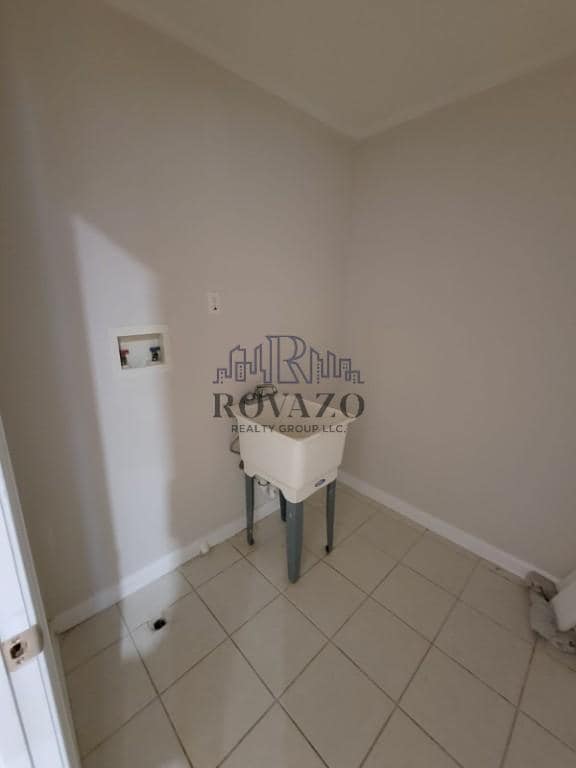 Building Photo - 197 N 11th St