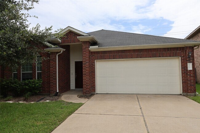 Building Photo - 24715 Hikers Bend Dr