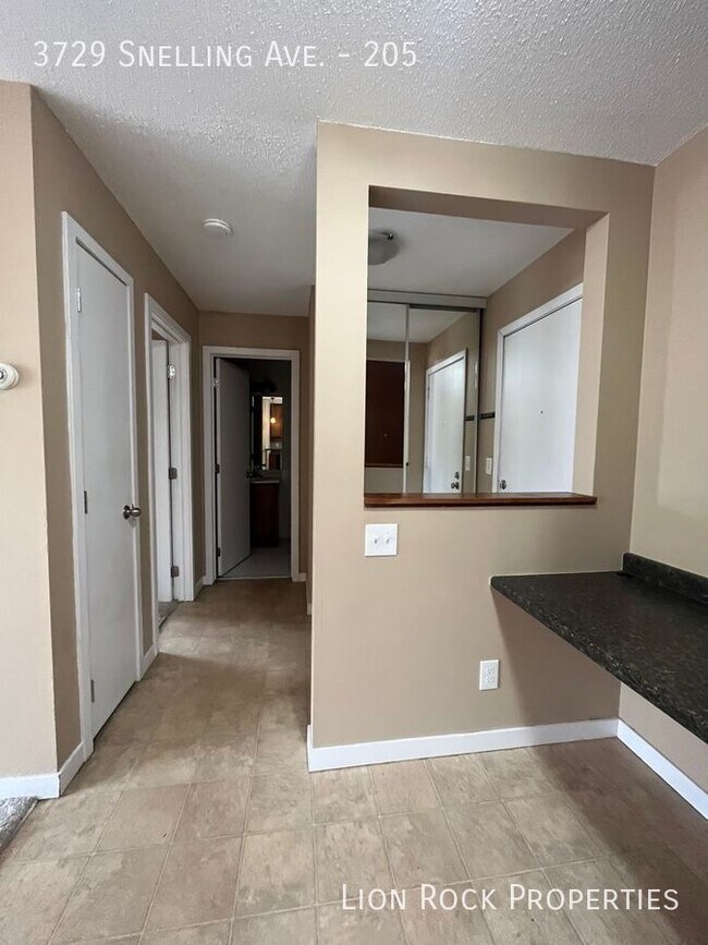 Building Photo - 3729 Snelling Ave