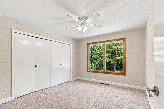 Building Photo - Available Now! One-of-a-Kind Hilltop Estate with Panoramic Almaden Valley Views