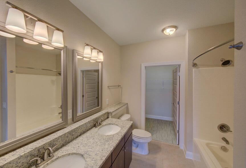 Building Photo - Harbor Vista at Crawford Street