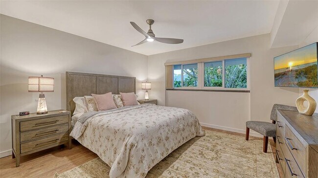 Building Photo - 5757 Gulf of Mexico Dr