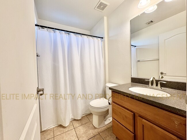 Building Photo - 7159 E Cherrywood St