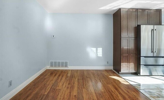 Building Photo - 24121 El Tiradore Cir
