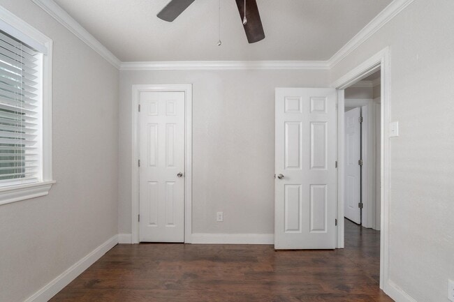 Building Photo - 3042 S 28th St