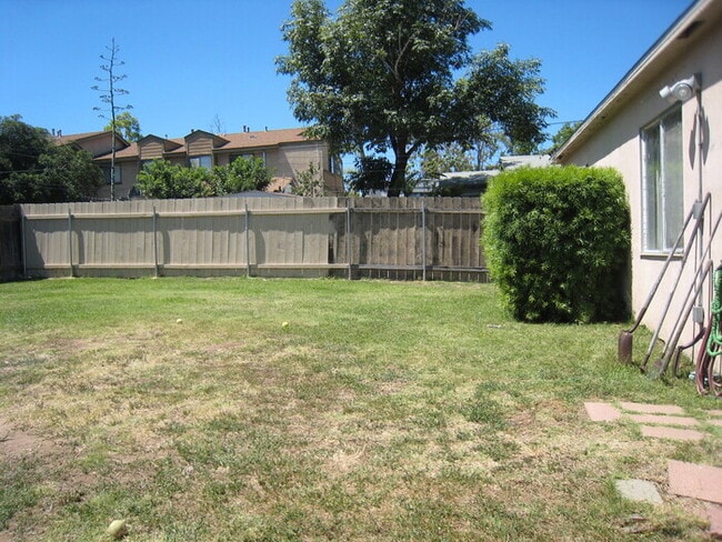 Building Photo - Beautiful La Mesa home w/ huge yard & garage
