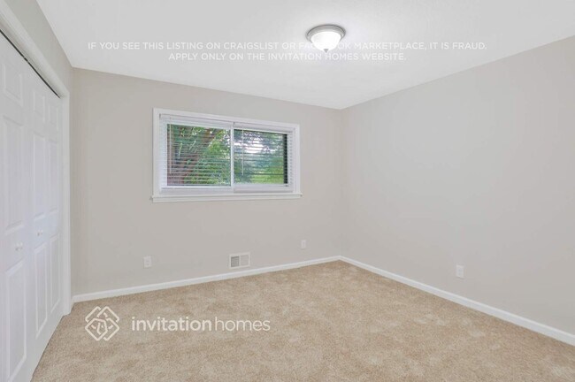 Building Photo - 944 Betty Dr