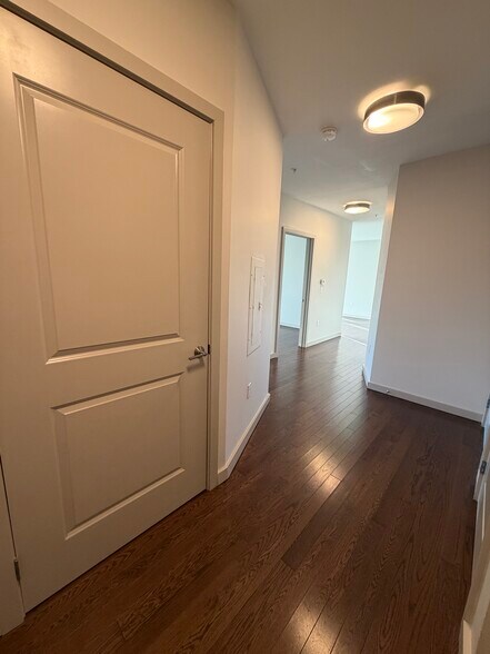 Building Photo - 40A Marion St