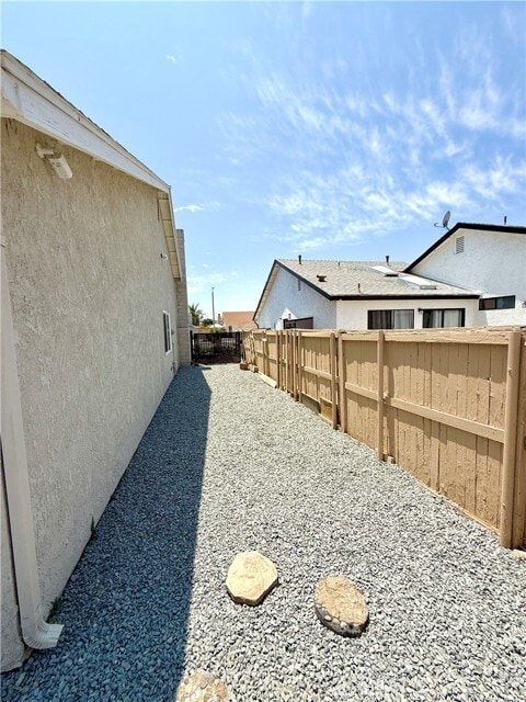 Building Photo - 2382 Carlsbad Cir