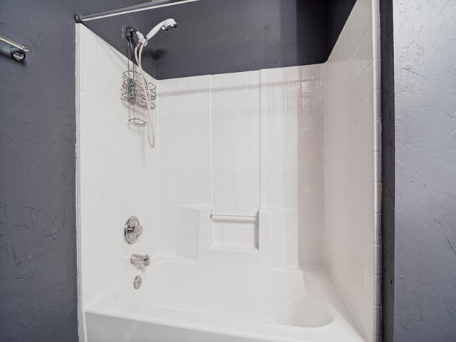 Building Photo - 1544 Glenwick Dr