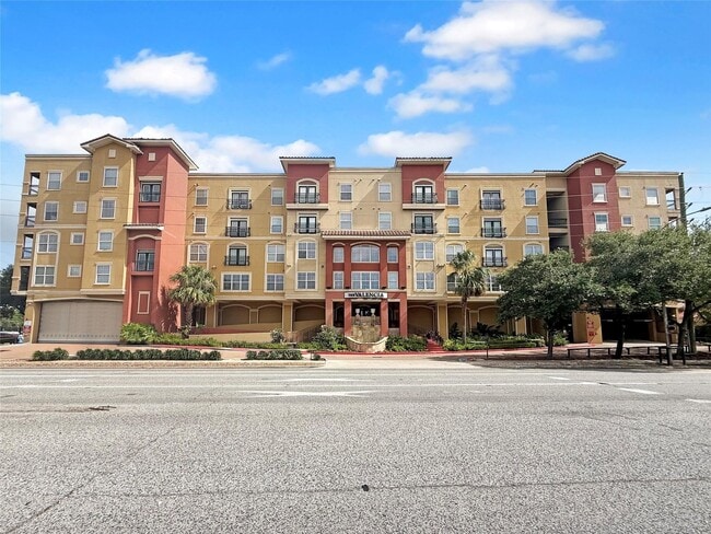 Building Photo - 1711 Old Spanish Trl