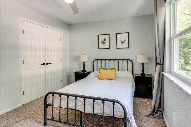 Building Photo - 34 Steep Trail Pl