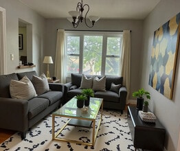 Building Photo - 1555 Monroe Ave