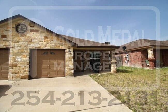 Building Photo - 1106 Grace Point Dr