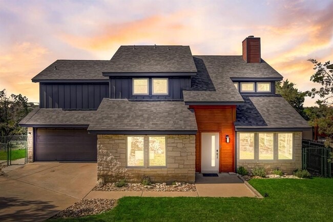 Building Photo - 20916 High Dr