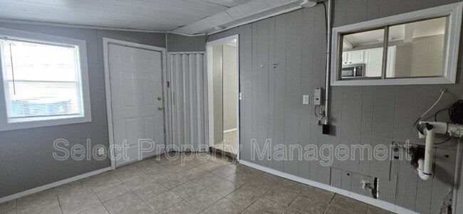 Building Photo - 1248 Melbourne Ct