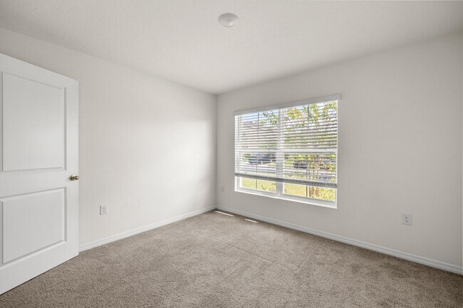Building Photo - 8904 SW 50th Ter