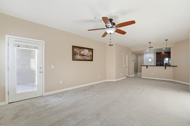 Building Photo - 5350 E Deer Valley Dr