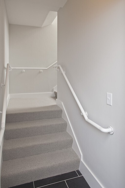 Building Photo - 397 Washington St