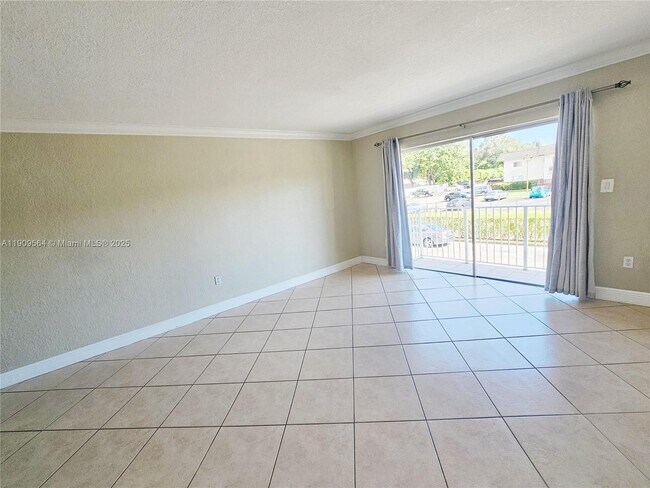 Building Photo - 8601 SW 94th St