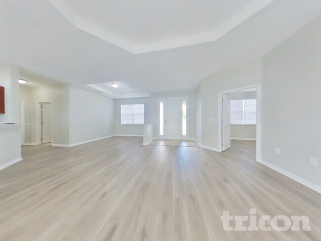 Building Photo - 3089 Tishman Ave