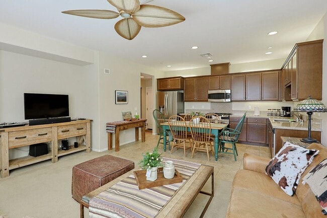 Building Photo - Fully Furnished 2-Bed, 2.5-Bath Home with ...