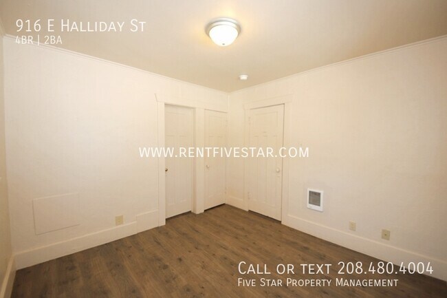Building Photo - 916 E Halliday St