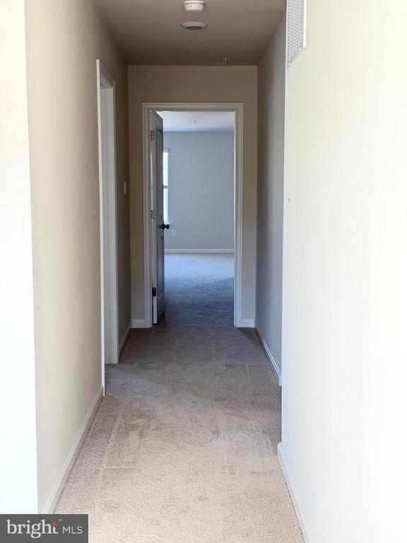 Building Photo - 461 Hanson St